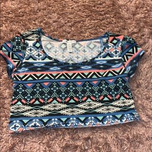 Tiki print crop top